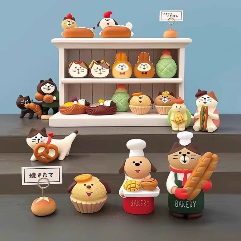 Japanese Style ZAKKA DIY Bread-themed Dog Cat Collectible Decorations Photography Props Figurines Miniatures Resin Crafts Toys